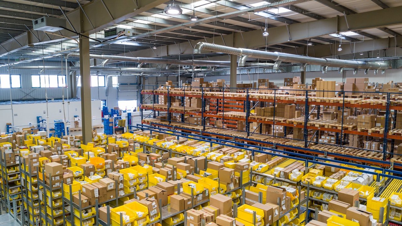 Piactér értékesítés. Belföld, külföld, Amazon, EU